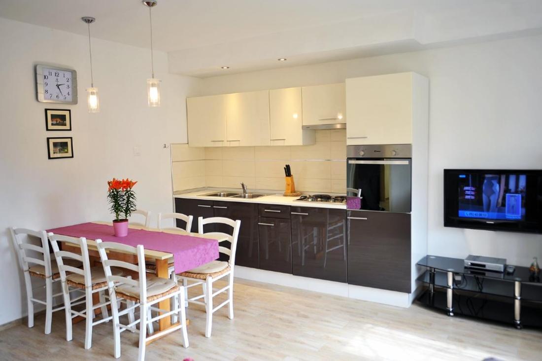 Apartmani Anita Μεντουλίν Εξωτερικό φωτογραφία